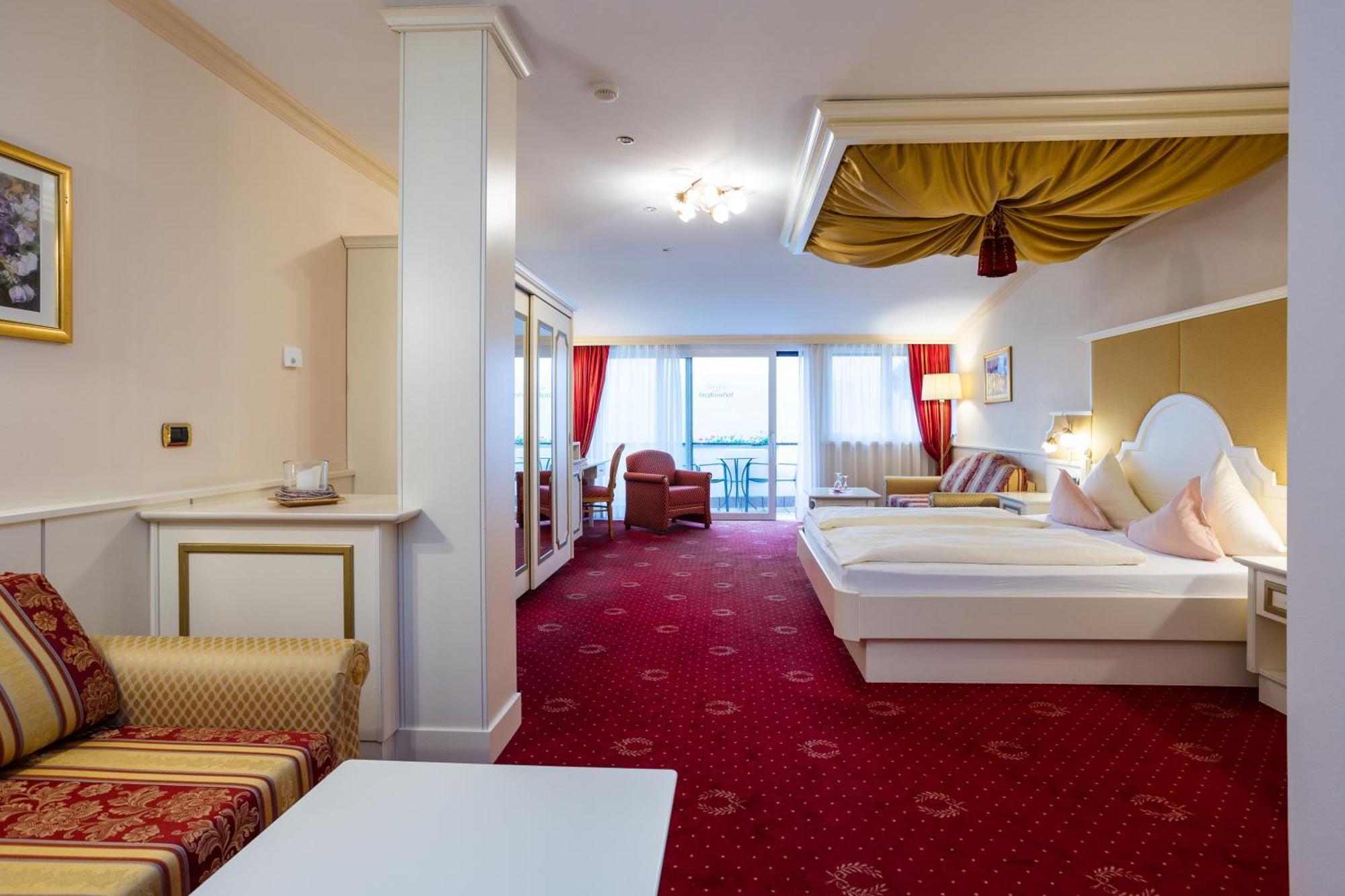 Granpanorama Hotel Stephanshof Villandro Buitenkant foto